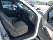 ✅ 2008 Ford Explorer XLT • VIN: 1FMEU73838UB17950 • Lot: 42746847. Wystawiony na IAAI z przebiegiem 132 411 mil. Bezpłatny archiwum sprzedaży aukcyjnych z USA i szczegółowy raport historii pojazdu na DreamBid. Zdjęcie 5.