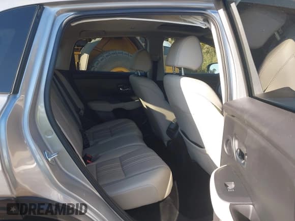 ✅ 2024 Honda HR-V EX-L • VIN: 3CZRZ2H79RM705278 • Lot: 43529167. Listed on IAAI with 36,014 mi. Free auction sales archive from the USA and detailed vehicle history report at DreamBid. Image 8.