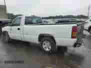 2002 Chevrolet Silverado 1500 z VIN 1GCEC14W12Z185739, wystawiony jako Copart lot #71419234 z przebiegiem 131 034 mil mil oraz Czysty tytuł • Clean title. Historia ofert i sprzedaży dostępna na DreamBid. Obrazek 2.