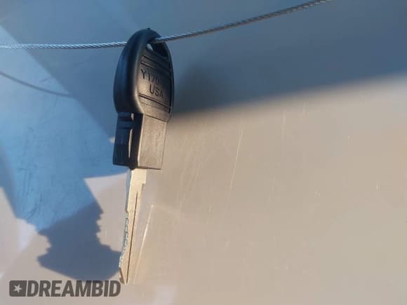 ✅ 2011 Jeep Grand Cherokee Laredo • VIN: 1J4RR4GG4BC585572 • Lot: 43600406. Listed on IAAI with 125,125 mi. Free auction sales archive from the USA and detailed vehicle history report at DreamBid. Image 11.