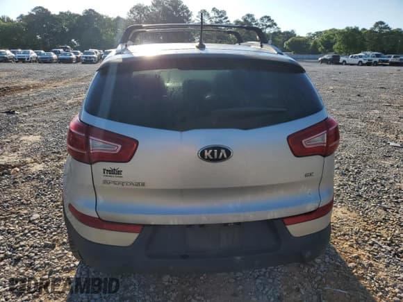 ✅ 2013 Kia Sportage EX • VIN: KNDPC3A21D7385587 • Lot: 52286835. Listed on Copart with 172,043 mi. Free auction sales archive from the USA and detailed vehicle history report at DreamBid. Image 6.