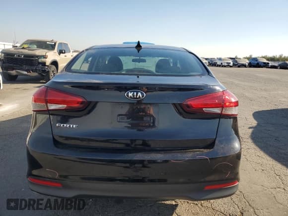 ✅ 2017 Kia Forte S • VIN: 3KPFL4A70HE117603 • Lot: 71233975. Listed on Copart with 91,955 mi. Free auction sales archive from the USA and detailed vehicle history report at DreamBid. Image 6.