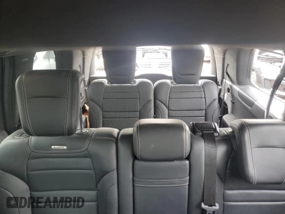 ✅ 2015 Mercedes-Benz GL 63 AMG • VIN: 4JGDF7EE3FA489666 • Лот: 66136385. Опубликован ранее на Copart с пробегом 89 361 миль. Бесплатный доступ к архиву аукционных продаж из США и подробный отчёт об истории автомобиля на DreamBid. Изображение 10.