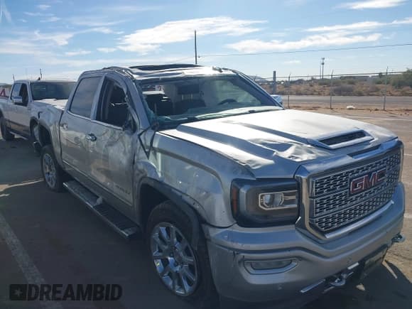 ✅ 2017 GMC Sierra 1500 Denali • VIN: 3GTU2PEC2HG437299 • Lot: 43609455. Listed on IAAI with Not provided. Free auction sales archive from the USA and detailed vehicle history report at DreamBid. Image 6.