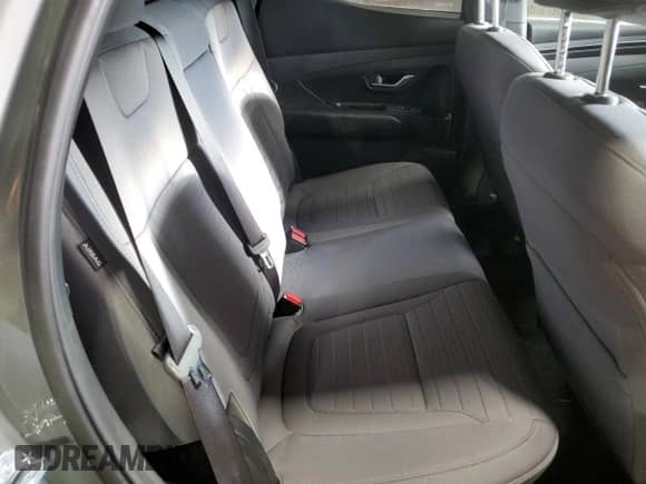 2024 Hyundai Santa Cruz SE with VIN 5NTJADDE9RH111792, listed as a Copart auction lot 88521615 with 19,212 mi miles and Salvage title. Bid and sale history available at DreamBid. Image 10.