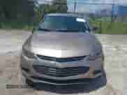 2018 Chevrolet Malibu LT z VIN 1G1ZD5ST0JF216213, wystawiony jako IAAI lot #43041774 z przebiegiem 95 829 mil mil oraz . Historia ofert i sprzedaży dostępna na DreamBid. Obrazek 12.