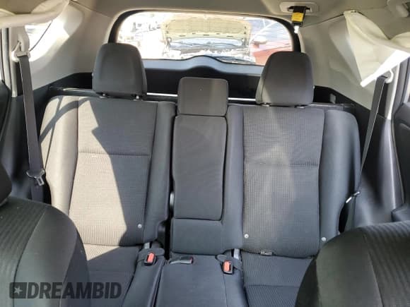 ✅ 2017 Toyota RAV4 LE • VIN: 2T3BFREVXHW599125 • Lot: 60498995. Listed on Copart with 119,575 mi. Free auction sales archive from the USA and detailed vehicle history report at DreamBid. Image 10.