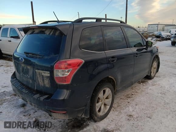 ✅ 2014 Subaru Forester Touring • VIN: JF2SJAMC8EH538892 • Lot: 87114215. Listed on Copart with 139,650 mi. Free auction sales archive from the USA and detailed vehicle history report at DreamBid. Image 3.