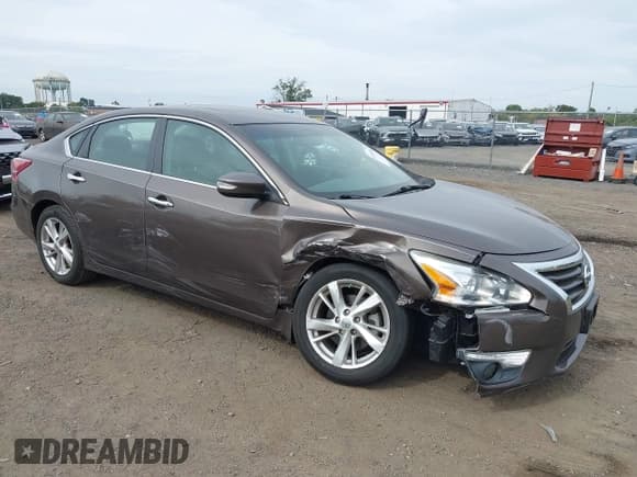 ✅ 2013 Nissan Altima S • VIN: 1N4AL3AP6DC226076 • Лот: 43203630. Опубликован ранее на IAAI с пробегом 70 893 миль. Бесплатный доступ к архиву аукционных продаж из США и подробный отчёт об истории автомобиля на DreamBid. Изображение 1.