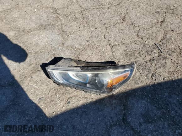 2017 Hyundai Ioniq Blue с VIN KMHC65LC4HU040015, выставлен на аукционе Copart как лот 79879814 с пробегом 115 452 миль миль и Списание • Salvage title. История ставок и продаж доступна на DreamBid. Изображение 12.