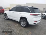 ✅ 2022 Jeep Grand Cherokee Summit • VIN: 1C4RJGEG2N8569685 • Lot: 41929952. Listed on IAAI with 20,484 mi. Free auction sales archive from the USA and detailed vehicle history report at DreamBid. Image 3.