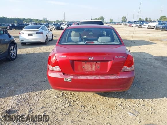 ✅ 2006 Hyundai Elantra GLS • VIN: KMHDN46D86U312164 • Lot: 42890544. Wystawiony na IAAI z przebiegiem 98 275 mil. Bezpłatny archiwum sprzedaży aukcyjnych z USA i szczegółowy raport historii pojazdu na DreamBid. Zdjęcie 16.