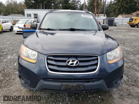 ✅ 2011 Hyundai Santa Fe GLS • VIN: 5XYZGDABXBG067194 • Lot: 80585684. Listed on Copart with 133,113 mi. Free auction sales archive from the USA and detailed vehicle history report at DreamBid. Image 5.