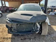 ✅ 2016 Dodge Durango R/T • VIN: 1C4SDHCT4GC394452 • Lot: 80479235. Wystawiony na Copart z przebiegiem 116 618 mil. Bezpłatny archiwum sprzedaży aukcyjnych z USA i szczegółowy raport historii pojazdu na DreamBid. Zdjęcie 5.