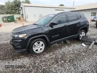 2022 Jeep Compass Latitude с VIN 3C4NJDBBXNT230616, выставлен на аукционе Copart как лот 80741005 с пробегом 13 155 миль миль и Списание • Salvage title. История ставок и продаж доступна на DreamBid. Изображение 1.