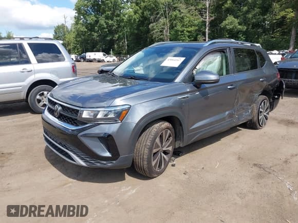 ✅ 2022 Volkswagen Taos SE • VIN: 3VVLX7B28NM096269 • Лот: 43064167. Опубликован ранее на IAAI с пробегом 58 515 миль. Бесплатный доступ к архиву аукционных продаж из США и подробный отчёт об истории автомобиля на DreamBid. Изображение 18.