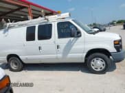 ✅ 2012 Ford Econoline Cargo Commercial • VIN: 1FTNE1EW0CDB13390 • Lot: 42899058. Wystawiony na IAAI z przebiegiem 119 855 mil. Bezpłatny archiwum sprzedaży aukcyjnych z USA i szczegółowy raport historii pojazdu na DreamBid. Zdjęcie 13.