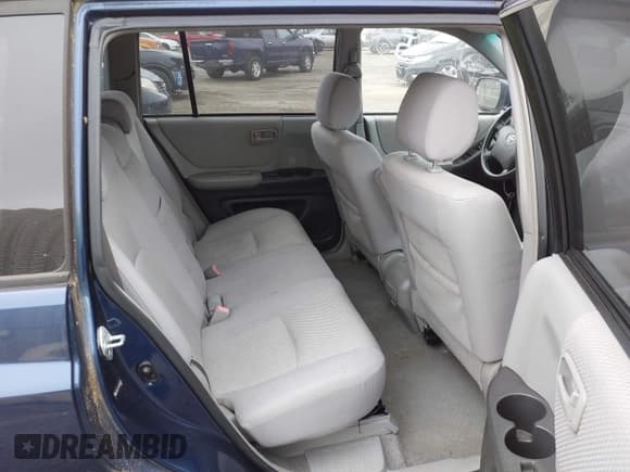 ✅ 2005 Toyota Highlander • VIN: JTEDP21AX50053856 • Lot: 43693719. Listed on IAAI with 248,831 mi. Free auction sales archive from the USA and detailed vehicle history report at DreamBid. Image 8.