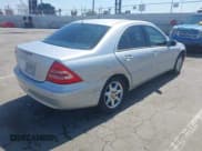 ✅ 2001 Mercedes-Benz C 230/260/280/320 • VIN: WDBRF61J91F068679 • Lot: 42620453. Wystawiony na IAAI z przebiegiem 183 522 mil. Bezpłatny archiwum sprzedaży aukcyjnych z USA i szczegółowy raport historii pojazdu na DreamBid. Zdjęcie 4.