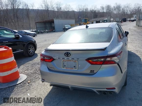 ✅ 2022 Toyota Camry SE • VIN: 4T1G11BK8NU068977 • Lot: 41791295. Wystawiony na IAAI z przebiegiem 28 555 mil. Bezpłatny archiwum sprzedaży aukcyjnych z USA i szczegółowy raport historii pojazdu na DreamBid. Zdjęcie 16.