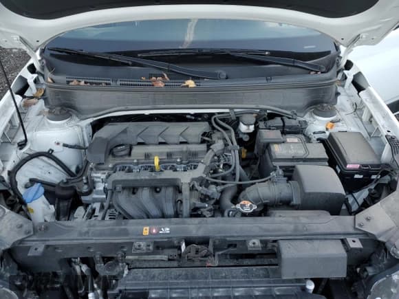 ✅ 2022 Hyundai Venue Limited • VIN: KMHRC8A36NU180604 • Lot: 84219934. Listed on Copart with 39,064 mi. Free auction sales archive from the USA and detailed vehicle history report at DreamBid. Image 12.