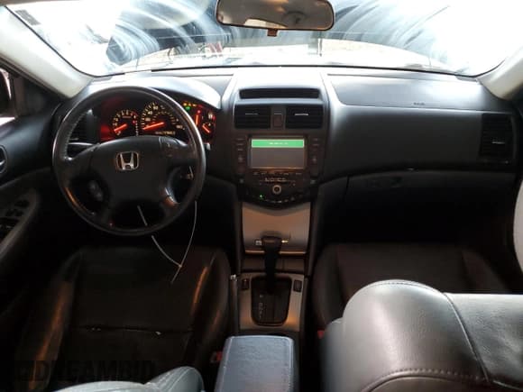 ✅ 2003 Honda Accord EX • VIN: 1HGCM66843A087502 • Lot: 50662015. Wystawiony na Copart z przebiegiem 130 341 mil. Bezpłatny archiwum sprzedaży aukcyjnych z USA i szczegółowy raport historii pojazdu na DreamBid. Zdjęcie 8.