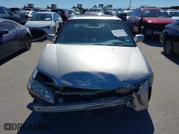 ✅ 1999 Honda Accord EX • VIN: JHMCG6670XC033488 • Lot: 43592368. Wystawiony na IAAI z przebiegiem 152 453 mil. Bezpłatny archiwum sprzedaży aukcyjnych z USA i szczegółowy raport historii pojazdu na DreamBid. Zdjęcie 13.