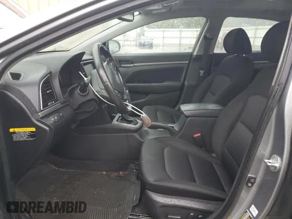 ✅ 2017 Hyundai Elantra Limited • VIN: KMHD84LF1HU430038 • Лот: 84967185. Опубликован ранее на Copart с пробегом 153 534 миль. Бесплатный доступ к архиву аукционных продаж из США и подробный отчёт об истории автомобиля на DreamBid. Изображение 7.