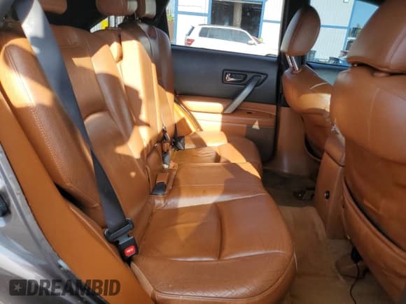 ✅ 2006 Infiniti FX • VIN: JNRAS08W26X206881 • Лот: 71868335. Опубликован ранее на Copart с пробегом 192 030 миль. Бесплатный доступ к архиву аукционных продаж из США и подробный отчёт об истории автомобиля на DreamBid. Изображение 10.