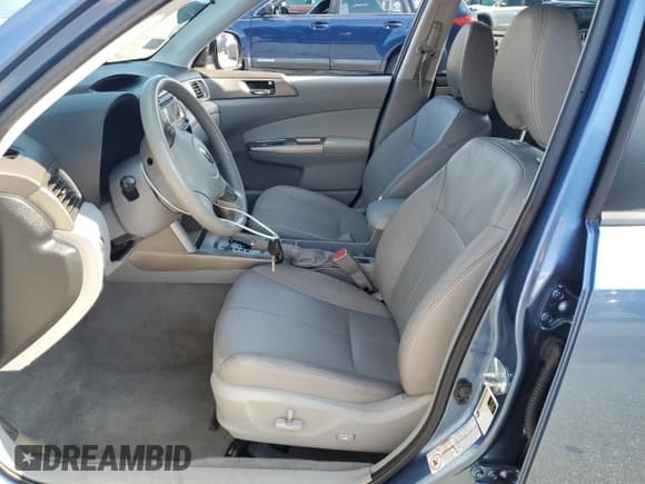 ✅ 2009 Subaru Forester X Limited • VIN: JF2SH64609H791889 • Lot: 65876865. Wystawiony na Copart z przebiegiem 52 232 mil. Bezpłatny archiwum sprzedaży aukcyjnych z USA i szczegółowy raport historii pojazdu na DreamBid. Zdjęcie 7.