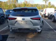 ✅ 2024 Toyota Highlander Hybrid Limited • VIN: 5TDXBRCH0RS605483 • Лот: 43373096. Опубликован ранее на IAAI с пробегом 58 393 миль. Бесплатный доступ к архиву аукционных продаж из США и подробный отчёт об истории автомобиля на DreamBid. Изображение 17.