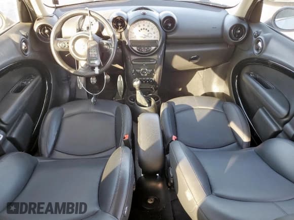 ✅ 2013 MINI Countryman S • VIN: WMWZC3C51DWP51065 • Lot: 90644685. Listed on Copart with 148,204 mi. Free auction sales archive from the USA and detailed vehicle history report at DreamBid. Image 8.
