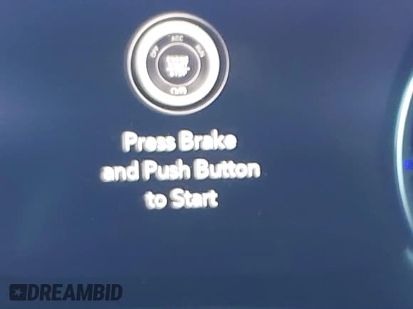 ✅ 2022 Chrysler Pacifica Touring • VIN: 2C4RC1FG1NR110237 • Lot: 41058050. Wystawiony na IAAI z przebiegiem Nie podano. Bezpłatny archiwum sprzedaży aukcyjnych z USA i szczegółowy raport historii pojazdu na DreamBid. Zdjęcie 16.