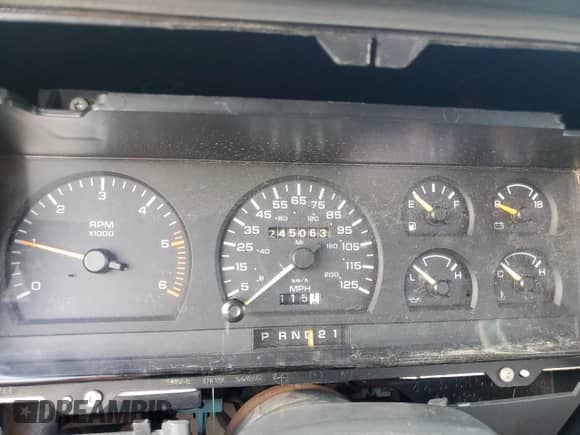 1992 Dodge Dakota with VIN 1B7GL23Y6NS585763, listed as a Copart auction lot 64827975 with 245,063 mi miles and Salvage title. Bid and sale history available at DreamBid. Image 9.