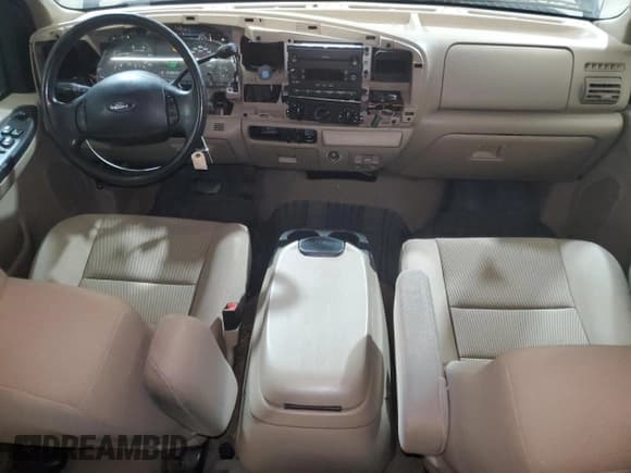 ✅ 2007 Ford F-250 XL • VIN: 1FTSW20P47EA08874 • Lot: 60690625. Wystawiony na Copart z przebiegiem 216 118 mil. Bezpłatny archiwum sprzedaży aukcyjnych z USA i szczegółowy raport historii pojazdu na DreamBid. Zdjęcie 8.