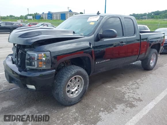 ✅ 2007 Chevrolet Silverado 1500 2LT • VIN: 2GCEK19J571566770 • Lot: 42346907. Listed on IAAI with 246,551 mi. Free auction sales archive from the USA and detailed vehicle history report at DreamBid. Image 2.
