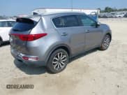 ✅ 2017 Kia Sportage EX • VIN: KNDPNCAC4H7071215 • Lot: 41656608. Wystawiony na IAAI z przebiegiem 136 307 mil. Bezpłatny archiwum sprzedaży aukcyjnych z USA i szczegółowy raport historii pojazdu na DreamBid. Zdjęcie 4.