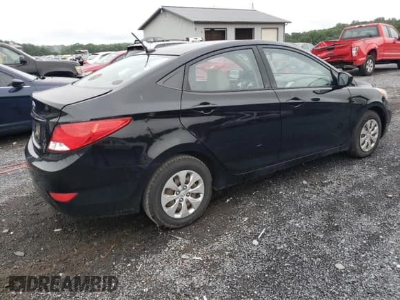 ✅ 2015 Hyundai Accent GLS • VIN: KMHCT4AE8FU927153 • Lot: 61056473. Wystawiony na Copart z przebiegiem 117 105 mil. Bezpłatny archiwum sprzedaży aukcyjnych z USA i szczegółowy raport historii pojazdu na DreamBid. Zdjęcie 3.