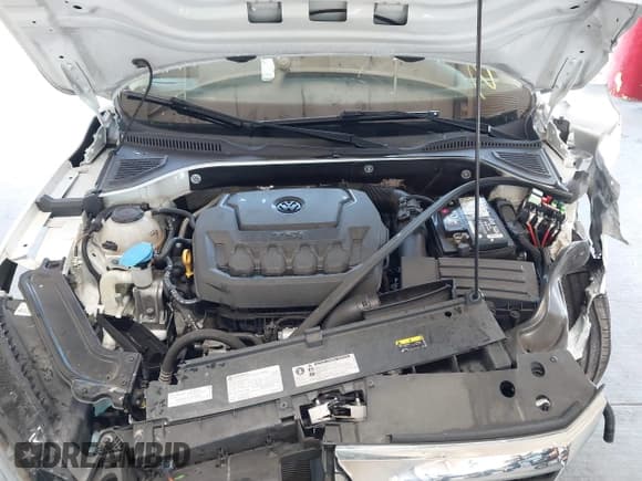 ✅ 2020 Volkswagen Passat SE • VIN: 1VWWA7A34LC013083 • Лот: 42925230. Опубликован ранее на IAAI с пробегом 68 683 миль. Бесплатный доступ к архиву аукционных продаж из США и подробный отчёт об истории автомобиля на DreamBid. Изображение 10.