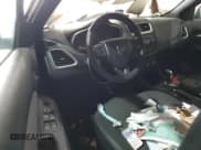 ✅ 2014 Dodge Avenger SE • VIN: 1C3CDZAB9EN145462 • Lot: 90893855. Wystawiony na Copart z przebiegiem Nie podano. Bezpłatny archiwum sprzedaży aukcyjnych z USA i szczegółowy raport historii pojazdu na DreamBid. Zdjęcie 8.