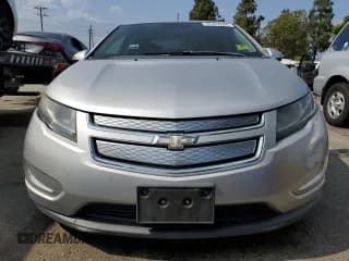✅ 2015 Chevrolet Volt • VIN: 1G1RC6E4XFU134828 • Lot: 55167524. Wystawiony na Copart z przebiegiem 187 670 mil. Bezpłatny archiwum sprzedaży aukcyjnych z USA i szczegółowy raport historii pojazdu na DreamBid. Zdjęcie 5.