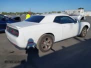 ✅ 2019 Dodge Challenger SXT • VIN: 2C3CDZAG4KH503311 • Лот: 43470425. Опубликован ранее на IAAI с пробегом 117 808 миль. Бесплатный доступ к архиву аукционных продаж из США и подробный отчёт об истории автомобиля на DreamBid. Изображение 4.