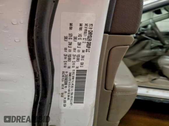 ✅ 2013 Jeep Grand Cherokee Laredo • VIN: 1C4RJFAG0DC582088 • Lot: 94437975. Listed on Copart with 136,143 mi. Free auction sales archive from the USA and detailed vehicle history report at DreamBid. Image 14.