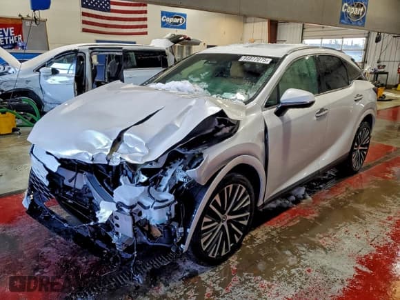 ✅ 2024 Lexus RX 350h Premium • VIN: 2T2BBMCA0RC034310 • Lot: 94977075. Wystawiony na Copart z przebiegiem 33 778 mil. Bezpłatny archiwum sprzedaży aukcyjnych z USA i szczegółowy raport historii pojazdu na DreamBid. Zdjęcie 1.