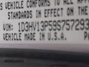 ✅ 2009 Dodge 1500 SLT • VIN: 1D3HV13P59S757293 • Lot: 41952020. Wystawiony na IAAI z przebiegiem 156 899 mil. Bezpłatny archiwum sprzedaży aukcyjnych z USA i szczegółowy raport historii pojazdu na DreamBid. Zdjęcie 9.