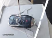 ✅ 2017 Buick Envision Essence • VIN: LRBFXDSA3HD102785 • Лот: 43158711. Опубликован ранее на IAAI с пробегом 93 292 миль. Бесплатный доступ к архиву аукционных продаж из США и подробный отчёт об истории автомобиля на DreamBid. Изображение 11.