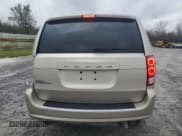 ✅ 2014 Dodge Grand Caravan SE • VIN: 2C4RDGBG1ER471425 • Lot: 90443765. Wystawiony na Copart z przebiegiem 63 031 mil. Bezpłatny archiwum sprzedaży aukcyjnych z USA i szczegółowy raport historii pojazdu na DreamBid. Zdjęcie 6.