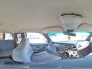 ✅ 2002 Dodge 2500 • VIN: 3B7KF23W62M275732 • Лот: 64232195. Опубликован ранее на Copart с пробегом Не указан. Бесплатный доступ к архиву аукционных продаж из США и подробный отчёт об истории автомобиля на DreamBid. Изображение 14.