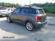 ✅ 2011 MINI Countryman • VIN: WMWZB3C59BWH94989 • Лот: 42856270. Опубликован ранее на IAAI с пробегом 146 771 миль. Бесплатный доступ к архиву аукционных продаж из США и подробный отчёт об истории автомобиля на DreamBid. Изображение 3.