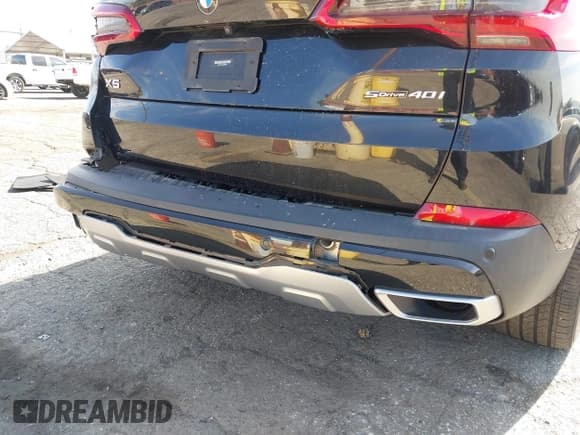 ✅ 2020 BMW X5 sDrive40i • VIN: 5UXCR4C0XL9B43349 • Lot: 42998347. Wystawiony na IAAI z przebiegiem 61 346 mil. Bezpłatny archiwum sprzedaży aukcyjnych z USA i szczegółowy raport historii pojazdu na DreamBid. Zdjęcie 18.